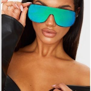 Oversized Green and Blue Revo Lense Sunglasses 😎
